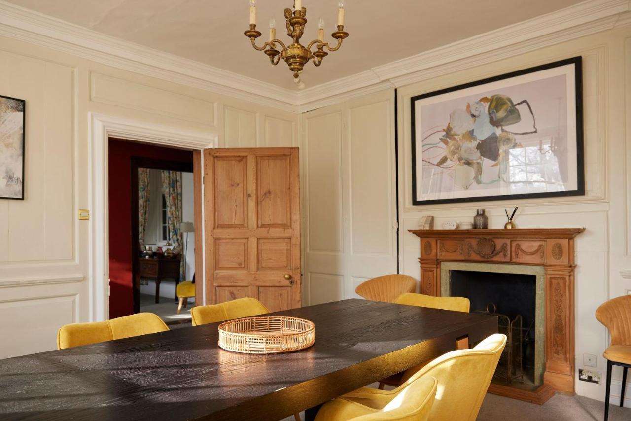 Apartment The Royal Retreat -elegant 7bdr With Garden *